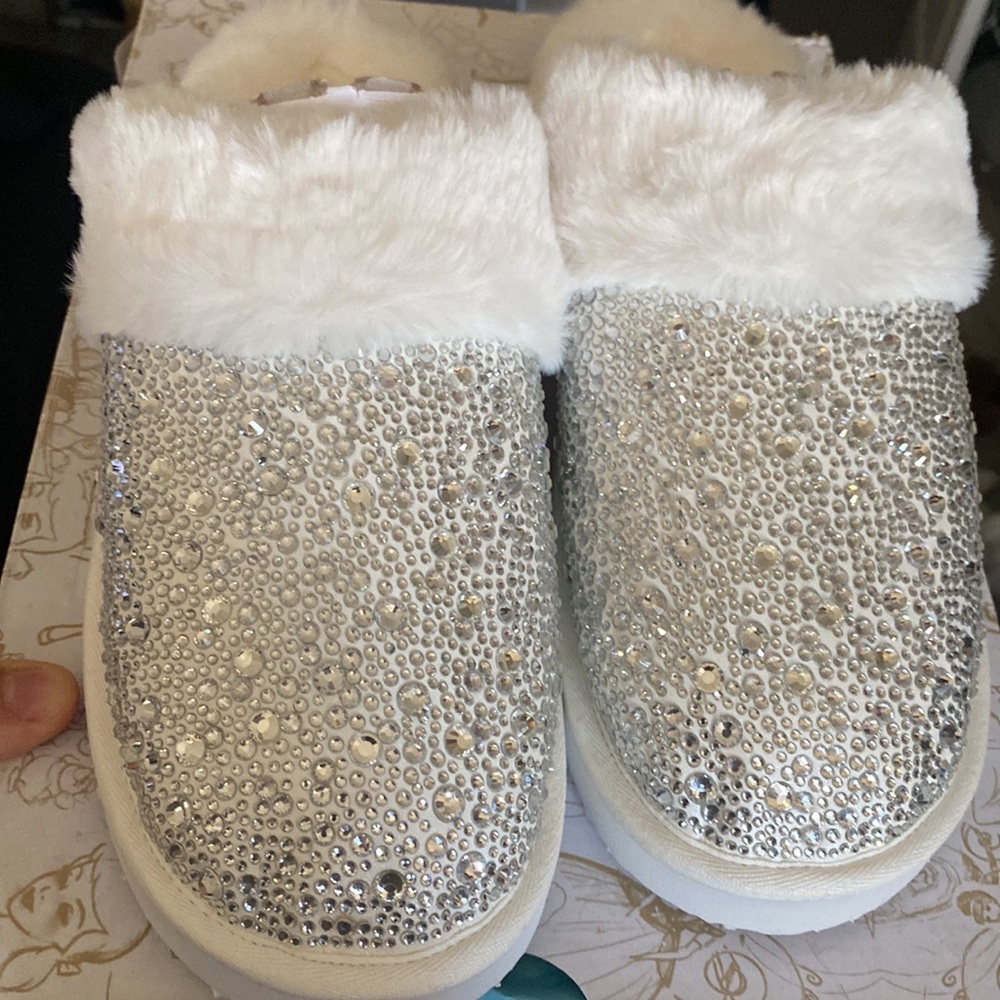 RARE - Disney Cinderella’s Aldo Glass Slipper Collection
